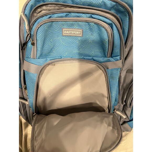 Eastsport Apex Sport Backpack - Picture 3 of 5